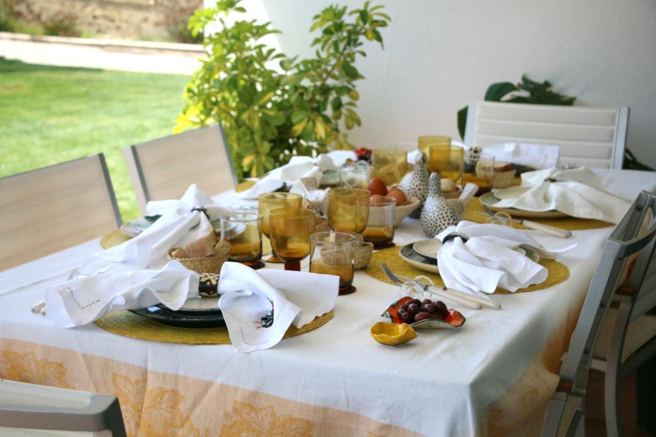 Quinta Da Chapeleira Em Azeitao Villa Exterior photo